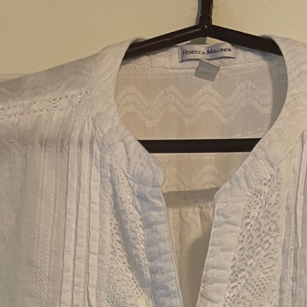 Rebecca Malone ladies very nice white blouse XL worn once - Picture 3 of 4